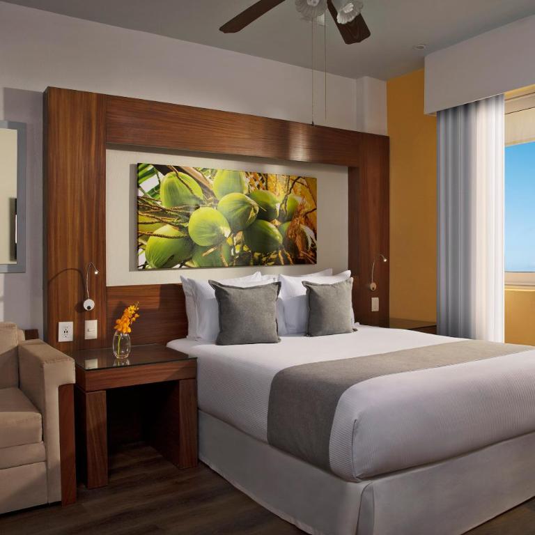 Krystal Grand Nuevo Vallarta - Alojamiento Estándar con vistas al resort - Cama grande - 1