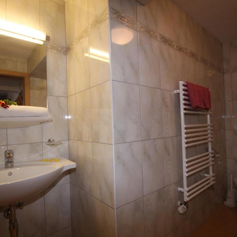 Schönachhof - Dreibettzimmer - 5