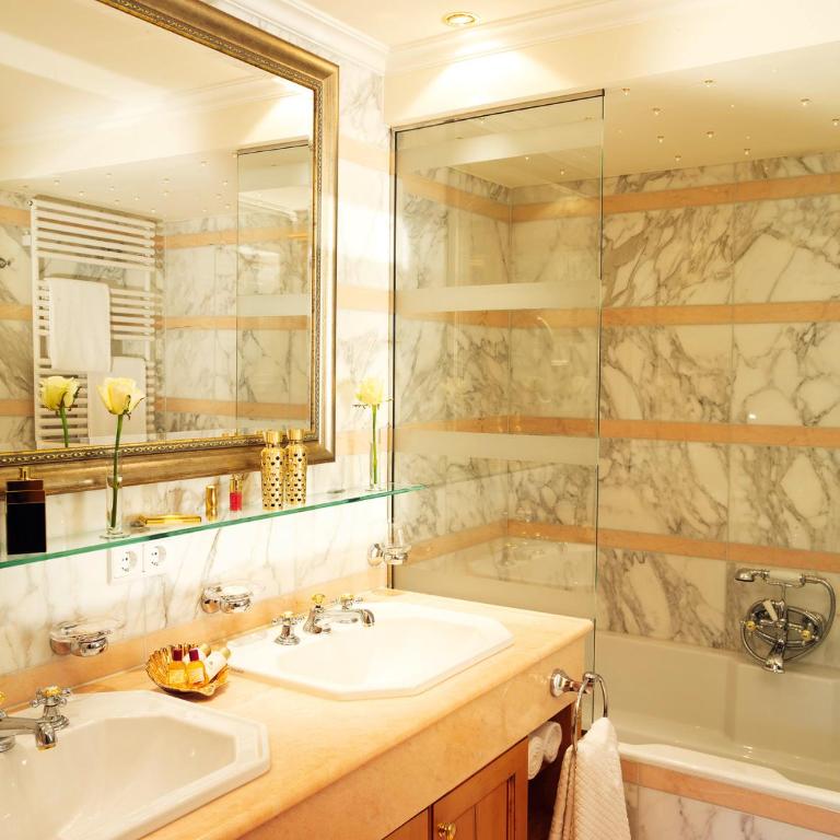 die Krone von Lech - Romantikhotel - Luxushotel in bester Lage - Junior Suite - 3