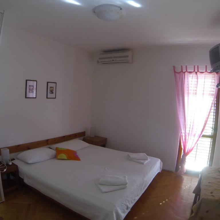 Apartments Almaja Villa - Studio with Balcony and Sea View (2 Adults) - 2