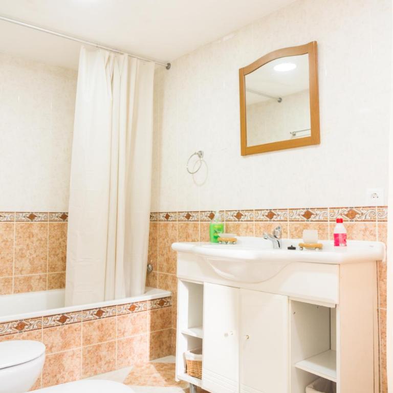 Fantástico chalet con piscina en Avenida del Brillante - Casa de 5 dormitorios - 23