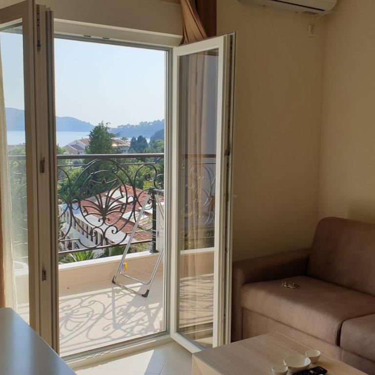 APARTMENTS TOMIĆ - Deluks Suite sa Pogledom na More - 12