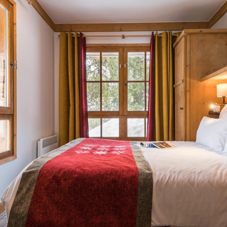 Résidence Pierre & Vacances Premium Arc 1950 Le Village - Appartement 3 Chambres Supérieur - Accès à la Piscine Extérieure (8 Personnes) - 1