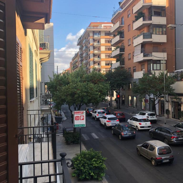 Residenze Chamur Modern & Comfortable Apartments in Palermo - Suite with Balcony - 22