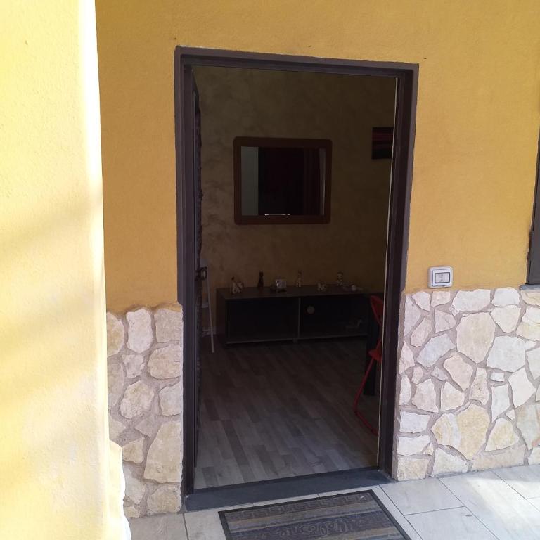 BED&FLY NEAR AIRPORT CATANIA FONTANAROSSA BAGNO PRIVATO In CAMERA - Double Room with Private Bathroom - 43
