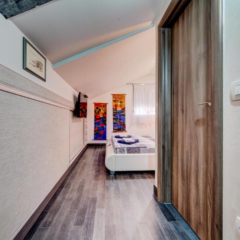 Castelomi - Standard Double Room - 2