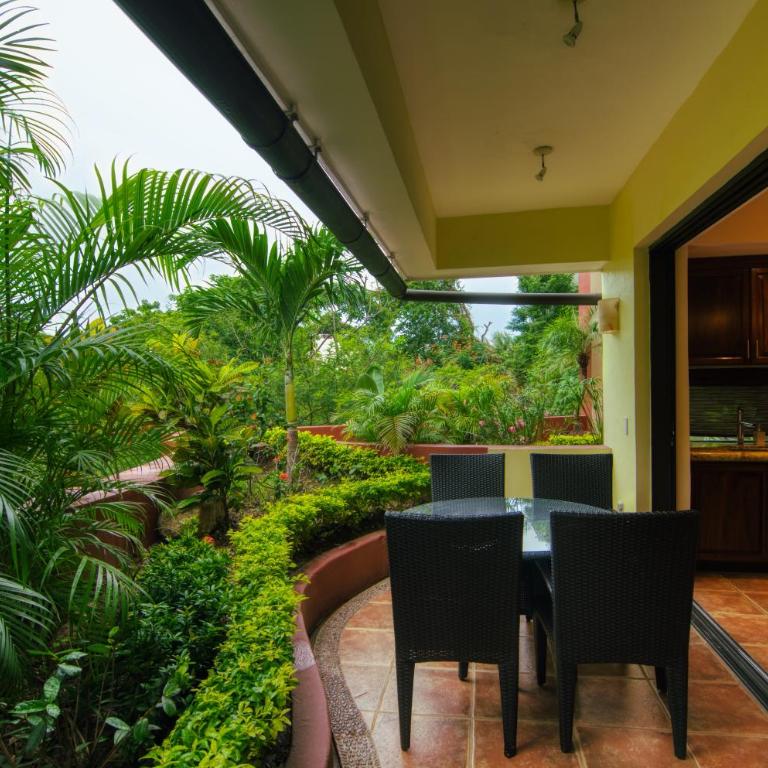 Casa Cupula LGBT Luxury Resort - Suite with Hot Tub and Ocean View - 3
