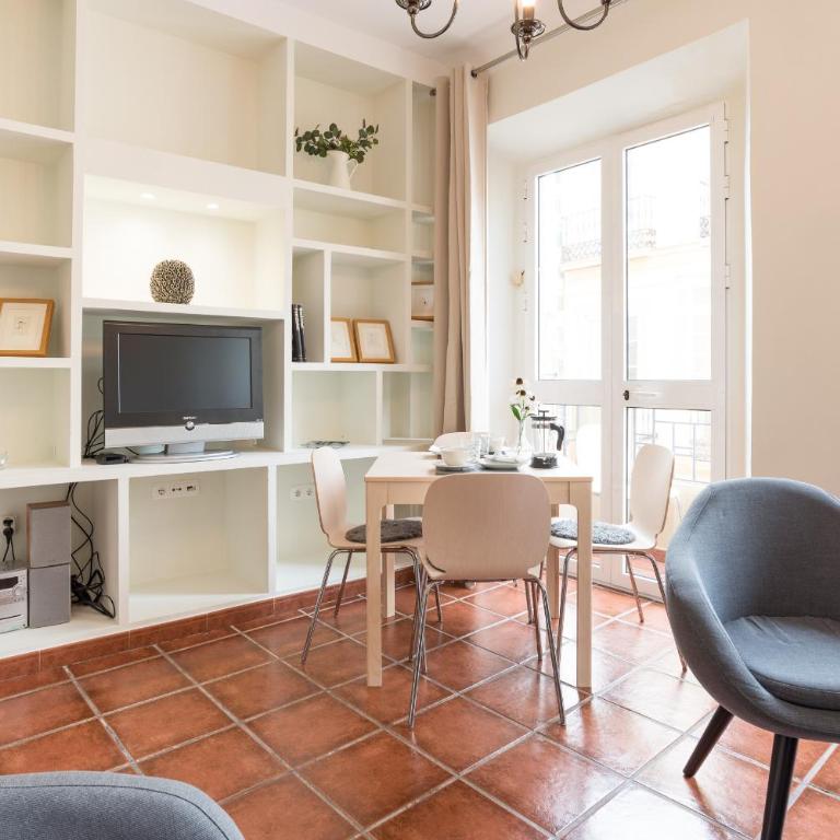 LU&CIA CERVANTES - Apartment - 6