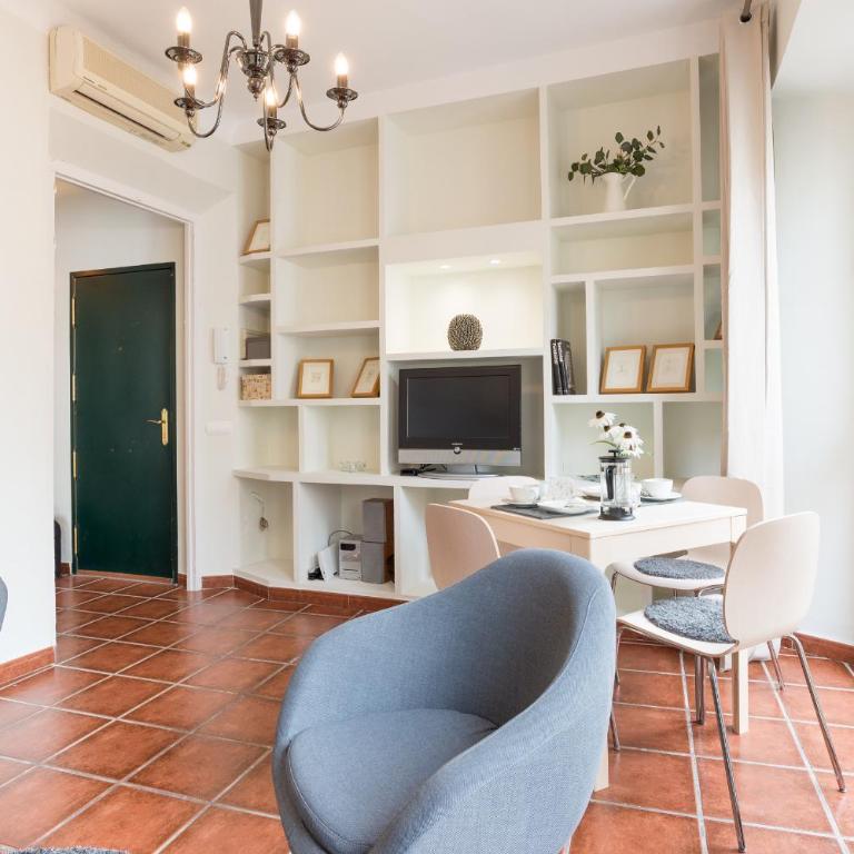 LU&CIA CERVANTES - Apartment - 10