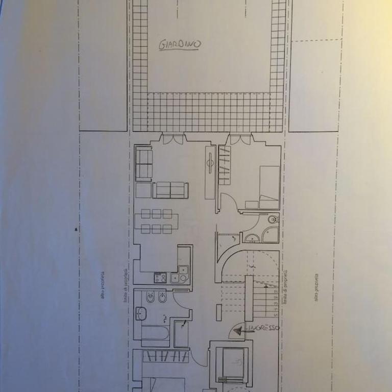 PIANO TERRA CON GIARDINO VICINO AL MARE - Appartamento con 2 Camere da Letto - 15