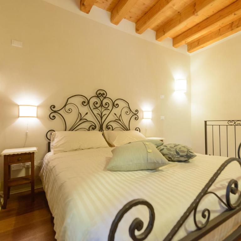 B&B Corte Jago - Camera Matrimoniale - 9
