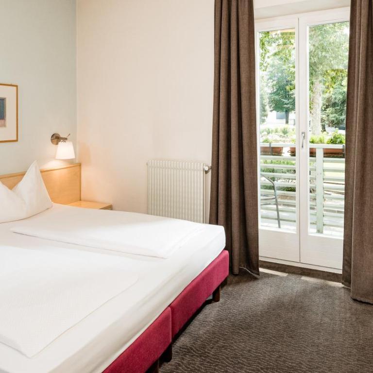 Hotel Heide Park - Doppelzimmer mit Balkon - 1