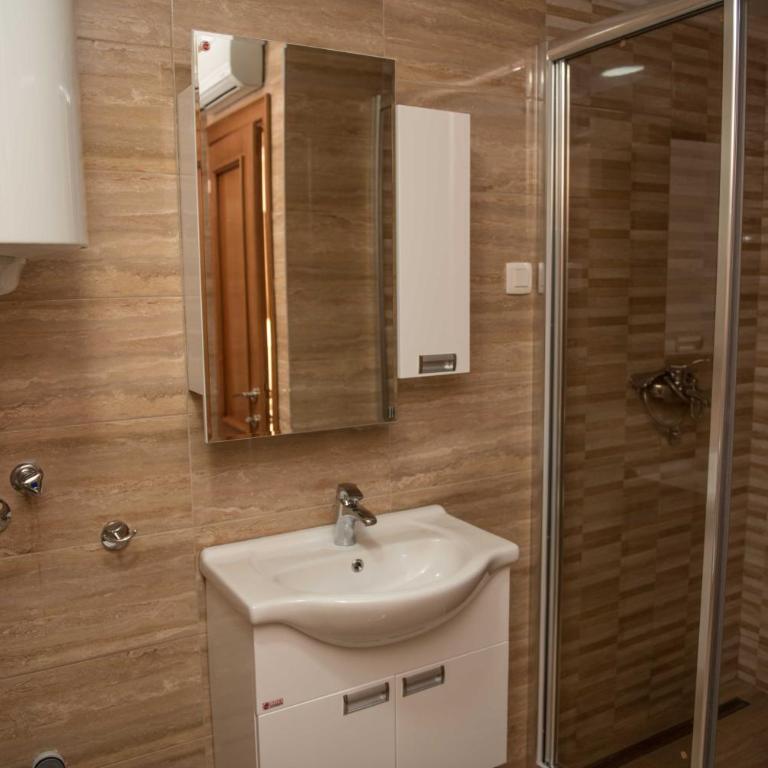 Luxury Sea Residence by Kristina - Apartment - Ground Floor - 26
