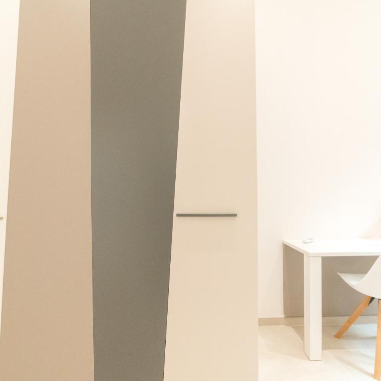 Linee Moderne Apt - Wifi - AC - Appartamento con 2 Camere da Letto - 28