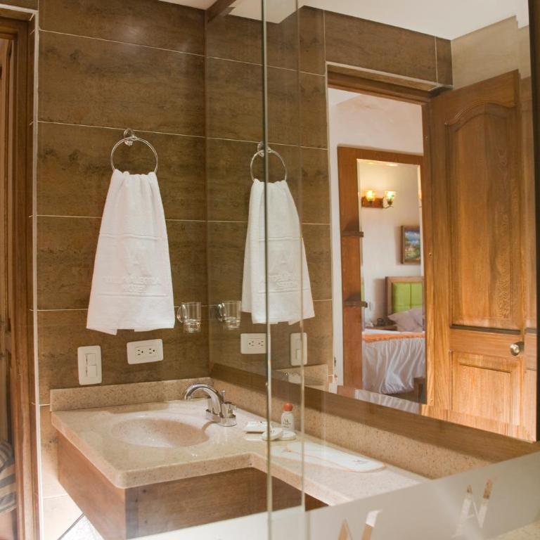 Hotel Villa Alegria - Presidential Suite - 3