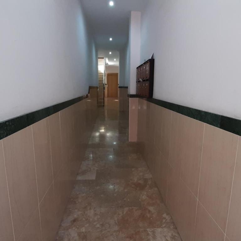 Loft céntrico en Ronda cercano al Tajo y Plaza de Toros con Wifi y Parking Opcional - Apartamento de 2 dormitorios - 28