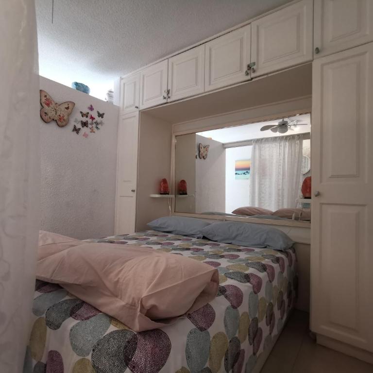 Tenerife Royal Gardens - Las Vistas TRG - Viviendas Vacacionales - Holiday Home with Terrace and Lateral Sea View - 18