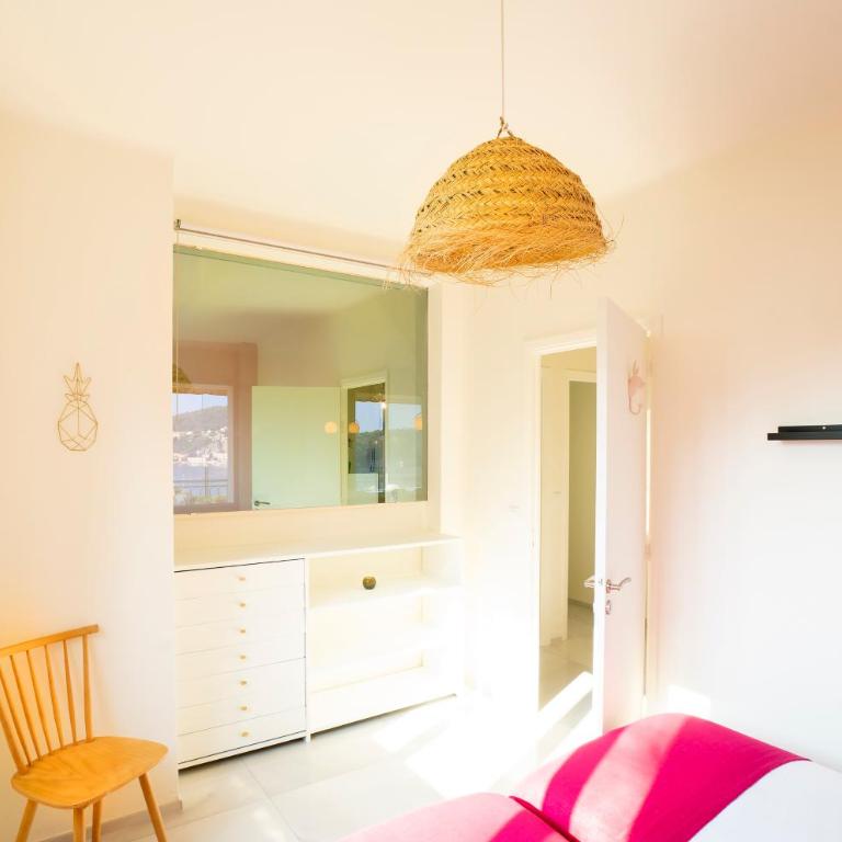 Vue mer exceptionnelle entre Nice et Monaco - Appartement 2 Chambres - 18