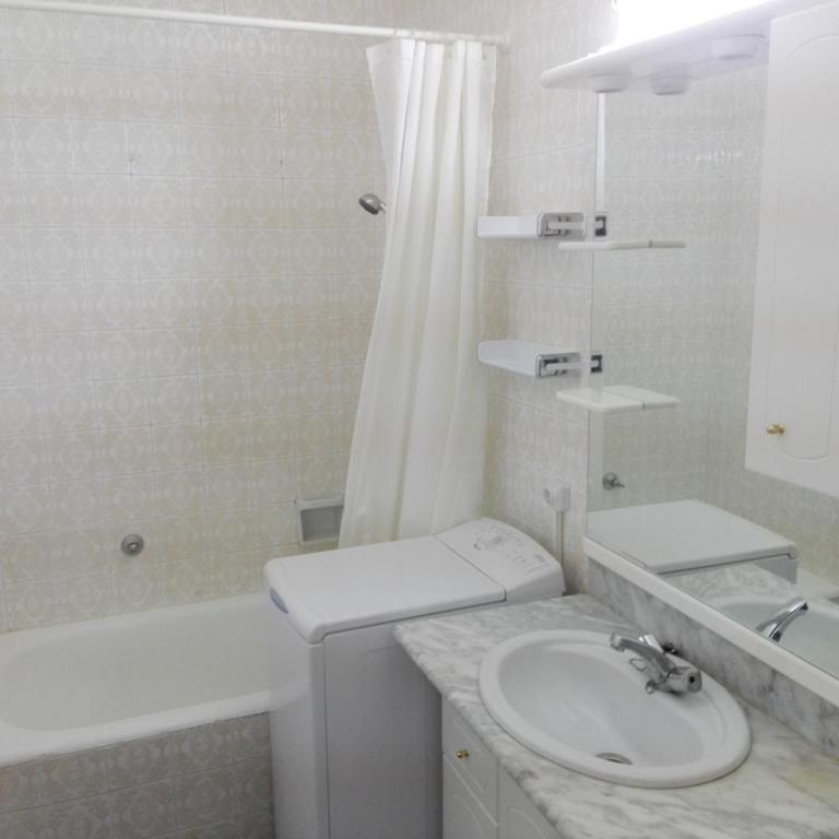 Zeus Alexis II - Studio Apartment with Sea View - 1