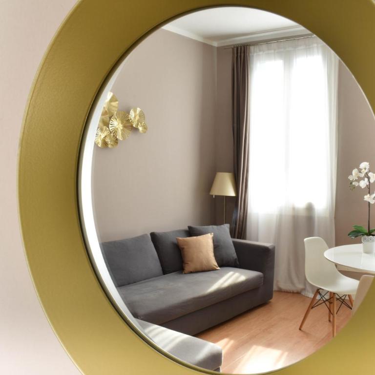 Welc-oM Casa Anna - Appartamento con 2 Camere da Letto - Via Seminario, 6 - 17