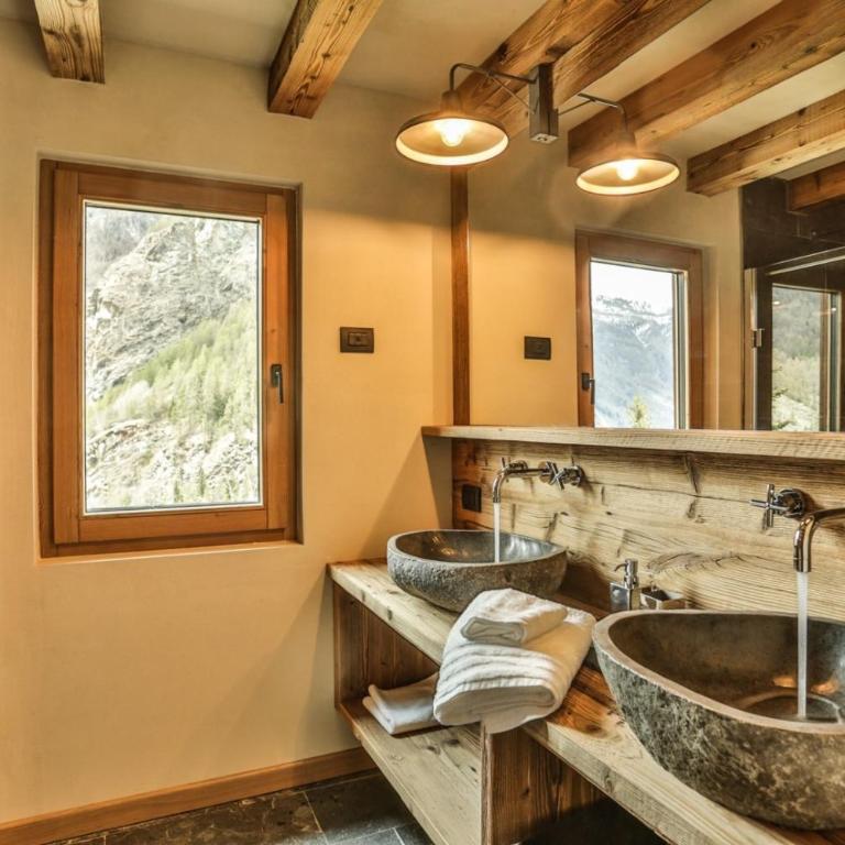 HelloChalet - Chalet Seventy One - Larger Family Ski Chalet in the center - Superior Chalet - 37