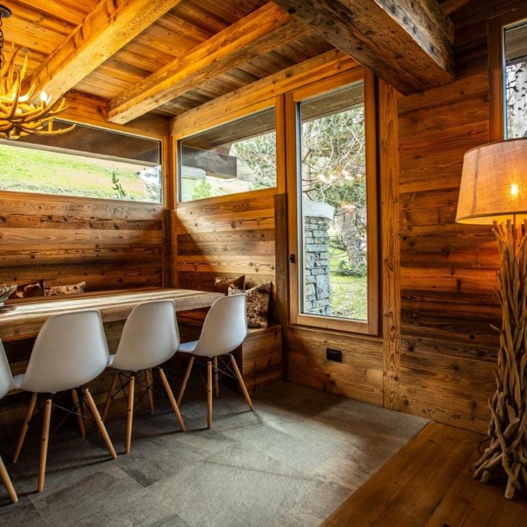 HelloChalet - Chalet Seventy One - Larger Family Ski Chalet in the center - Superior Chalet - 23