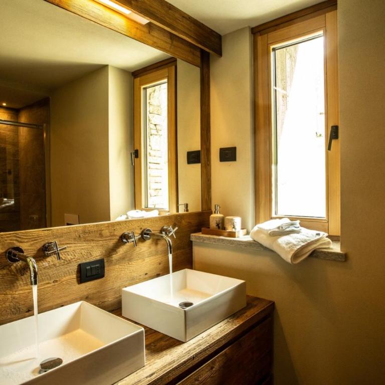 HelloChalet - Chalet Seventy One - Larger Family Ski Chalet in the center - Superior Chalet - 44