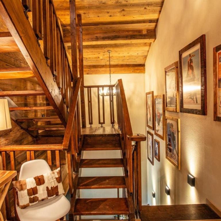 HelloChalet - Chalet Seventy One - Larger Family Ski Chalet in the center - Superior Chalet - 51