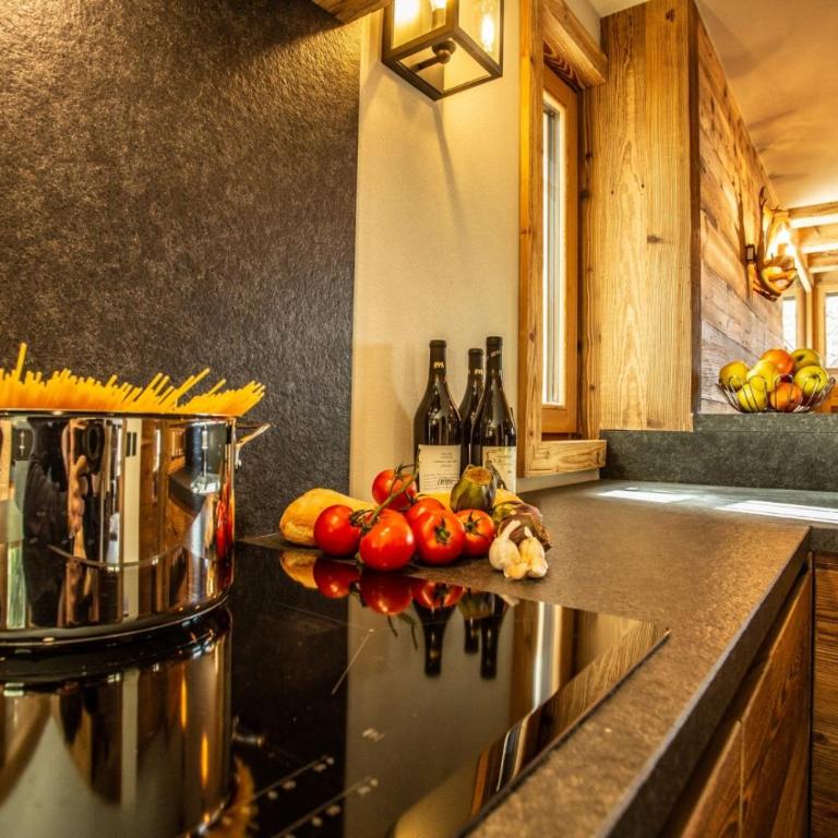 HelloChalet - Chalet Seventy One - Larger Family Ski Chalet in the center - Superior Chalet - 27