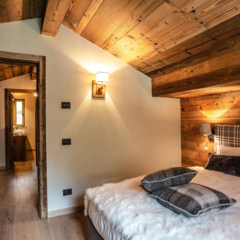 HelloChalet - Chalet Seventy One - Larger Family Ski Chalet in the center - Superior Chalet - 47