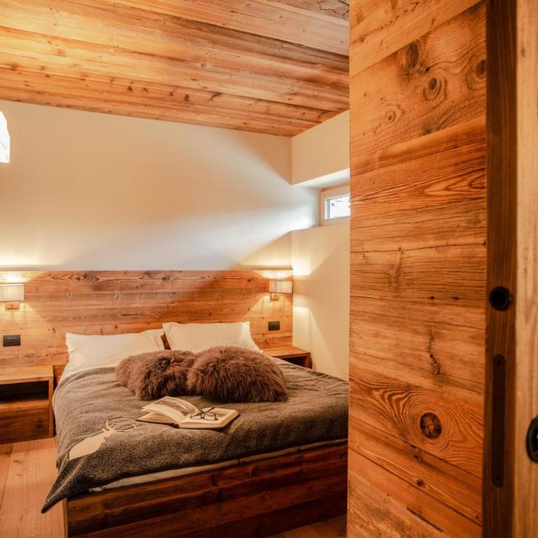 HelloChalet - Chalet Seventy One - Larger Family Ski Chalet in the center - Superior Chalet - 57