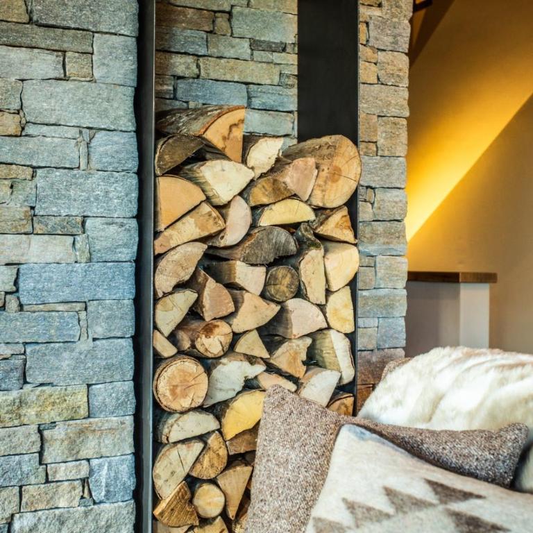 HelloChalet - Chalet Seventy One - Larger Family Ski Chalet in the center - Superior Chalet - 12
