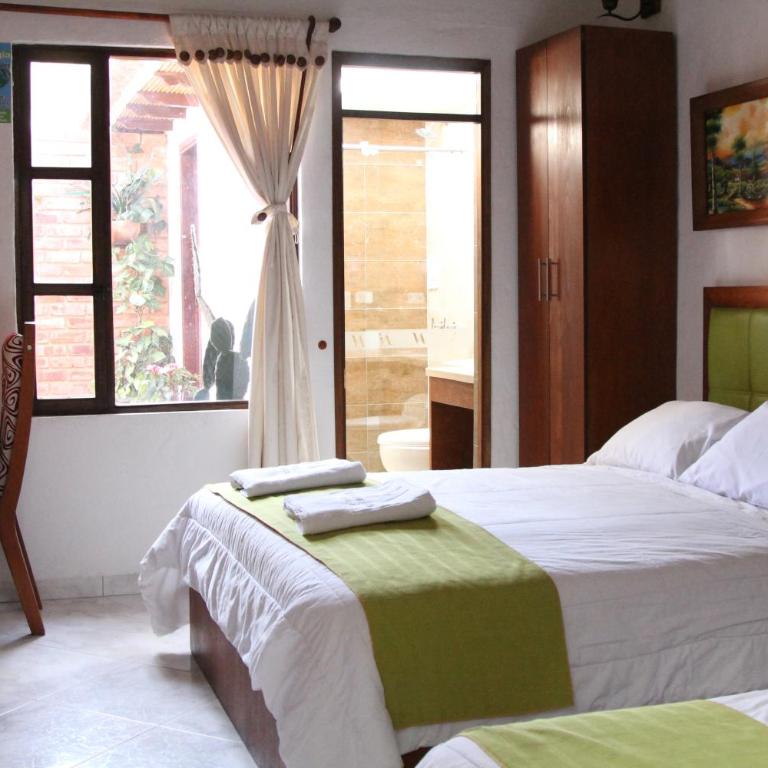 Hotel Villa Alegria - Superior Twin Room - 3