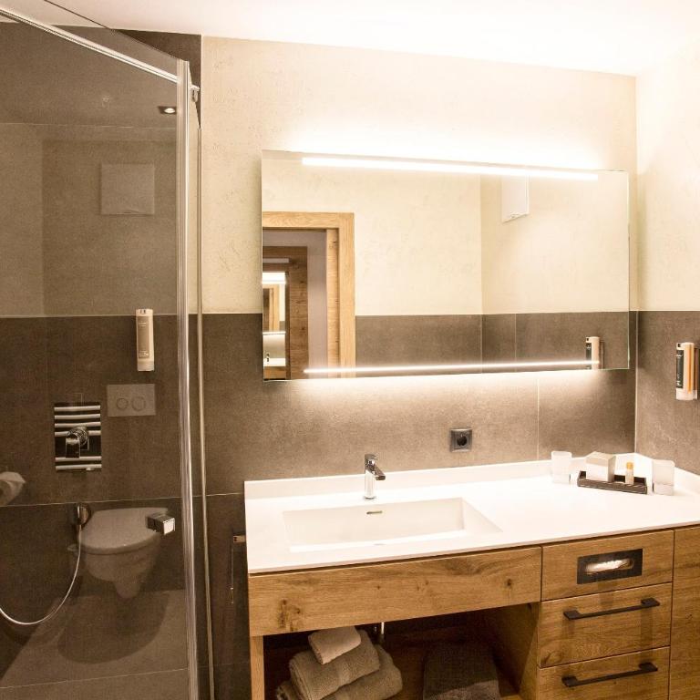 Ferienhotel Sonnenhof - Einzelzimmer mit Balkon - Nebengebäude - 4