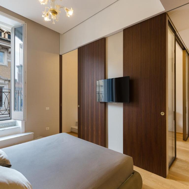 Amazing Piazza Venezia Suites - Appartamento con Balcone - 2