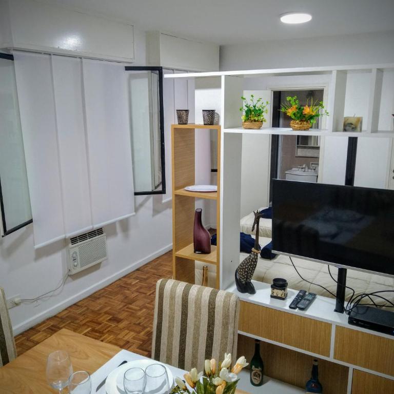 Excelente monoambiente en el centro de Buenos Aires - One-Bedroom Apartment - 9