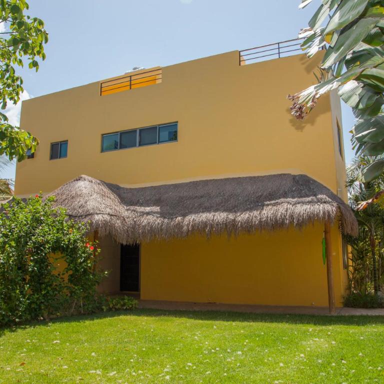 Beautiful Private Villa for 16 PAX with garden, BBQ and pool, Playa del Carmen - Six-Bedroom House - 47