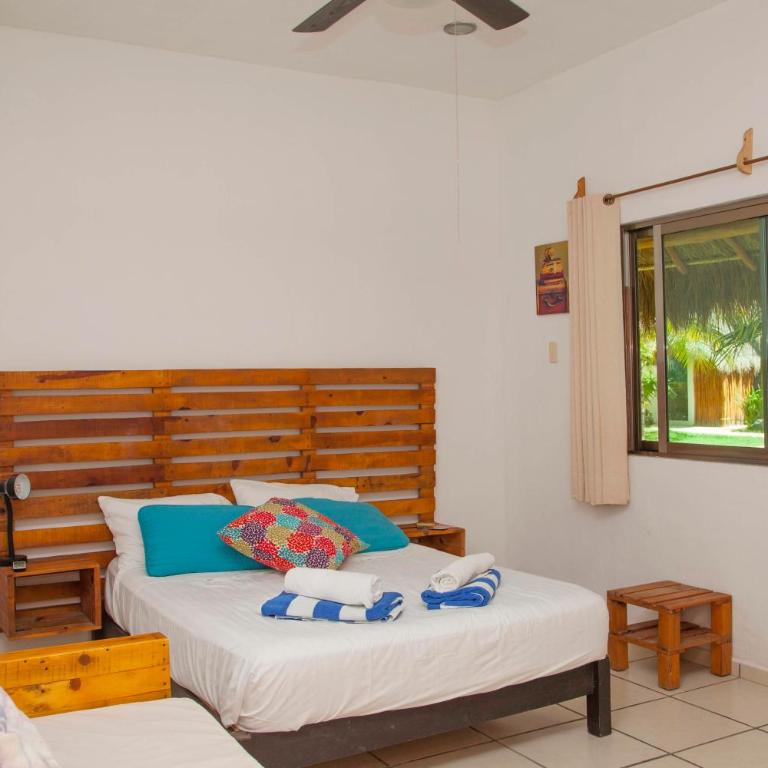 Beautiful Private Villa for 16 PAX with garden, BBQ and pool, Playa del Carmen - Six-Bedroom House - 13