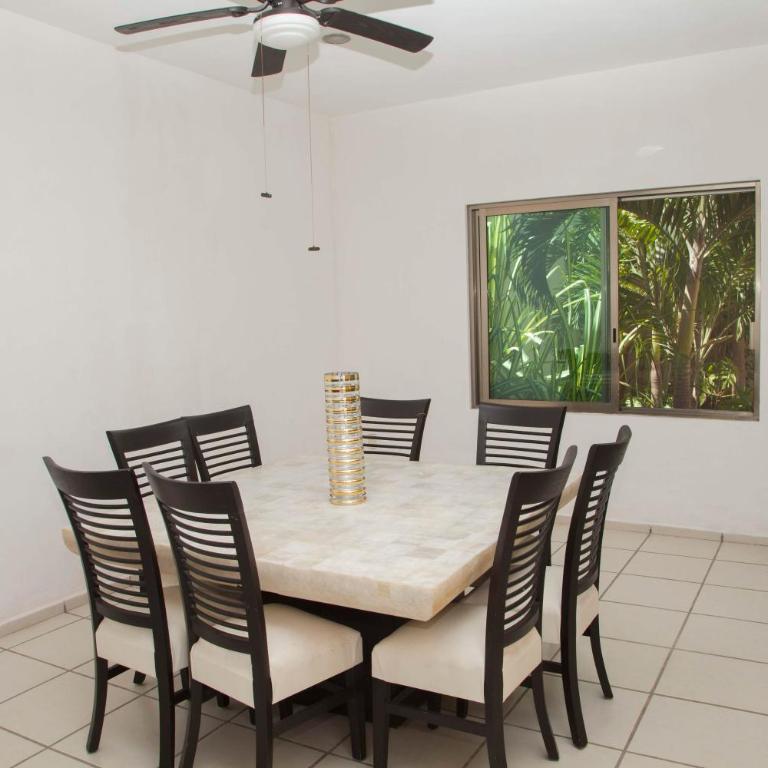 Beautiful Private Villa for 16 PAX with garden, BBQ and pool, Playa del Carmen - Six-Bedroom House - 29