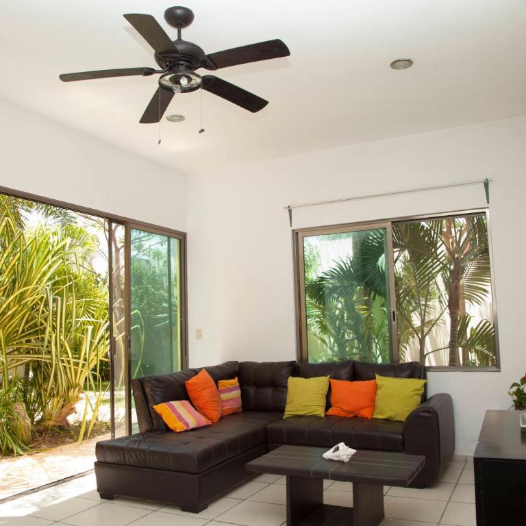 Beautiful Private Villa for 16 PAX with garden, BBQ and pool, Playa del Carmen - Six-Bedroom House - 42