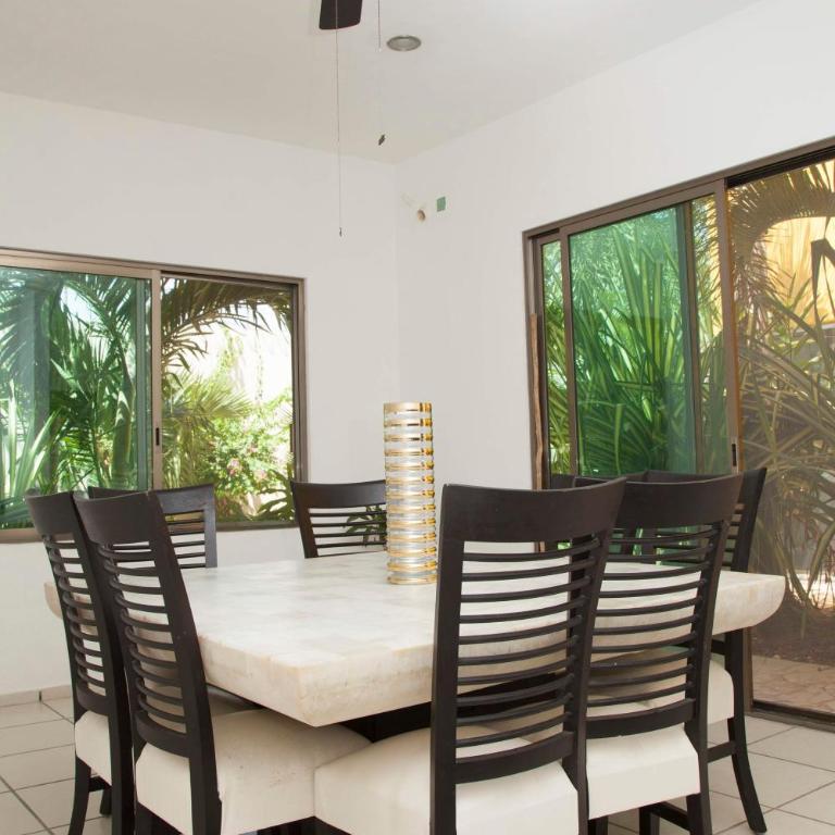 Beautiful Private Villa for 16 PAX with garden, BBQ and pool, Playa del Carmen - Six-Bedroom House - 30