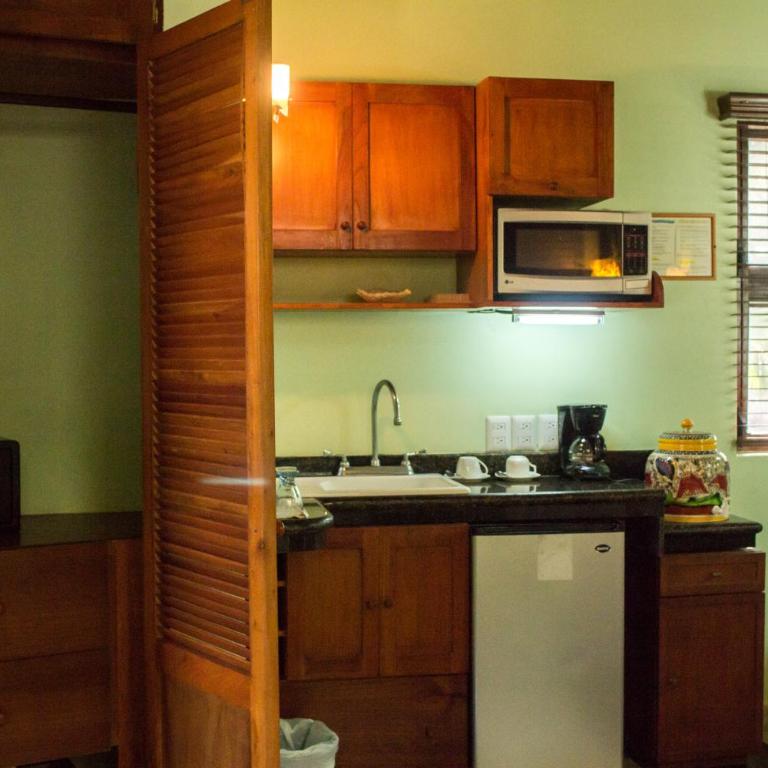 Cocos Cabañas Playa del Carmen Adults Only - Junior Suite Verde - 1