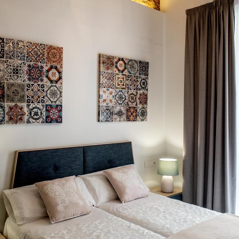 Apartamentos Turisticos Moret 11 - 2A - Three-Bedroom Apartment - 8