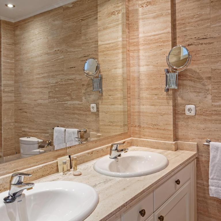Coral Beach Aparthotel - Apartamento Ático Superior de 3 dormitorios con bañera de hidromasaje - 8