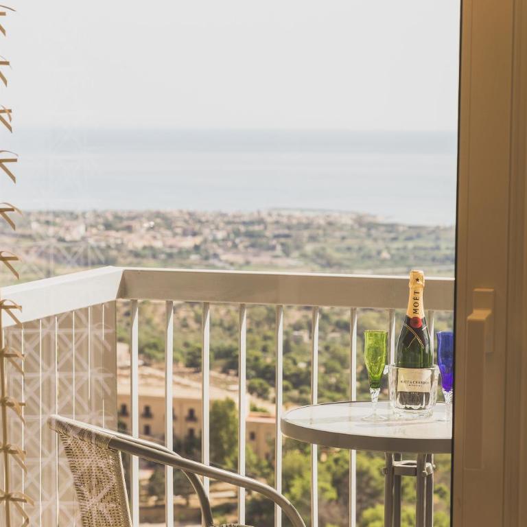 Hedoné Design Experience B&B - Suite con Balcone - 12