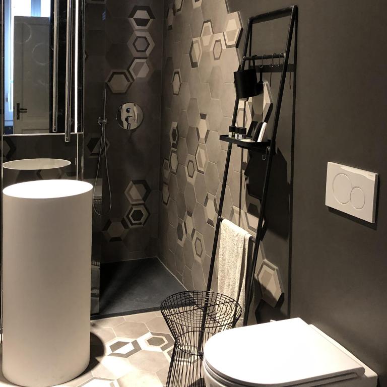 binariouno - Superior King Room - 6