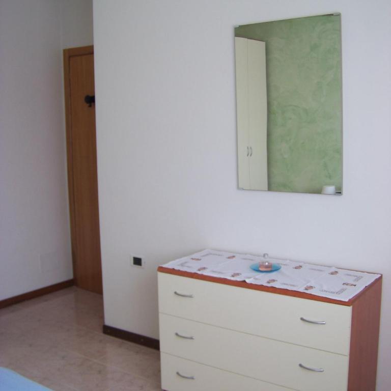 Residenza Capri - Appartamento con 3 Camere da Letto - 9