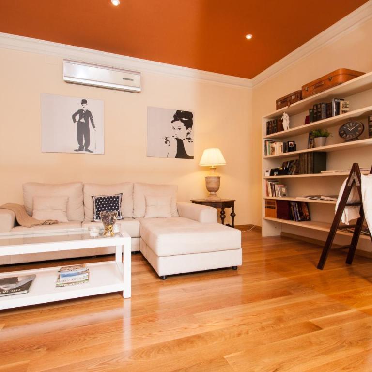 BCN Apartments 41 - Two-Bedroom Apartment - 18