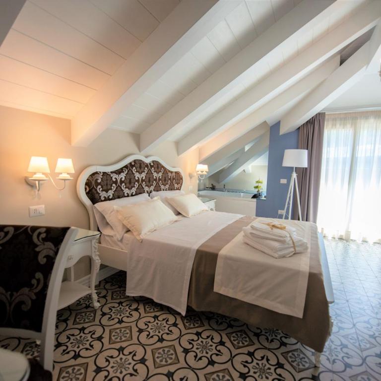 Sui Generis Tropea Luxury Rooms - Junior Suite - 5