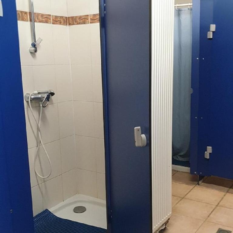 CIS-Ethic Etapes de Val Cenis - Chambre Triple avec Salle de Bains Commune - 9
